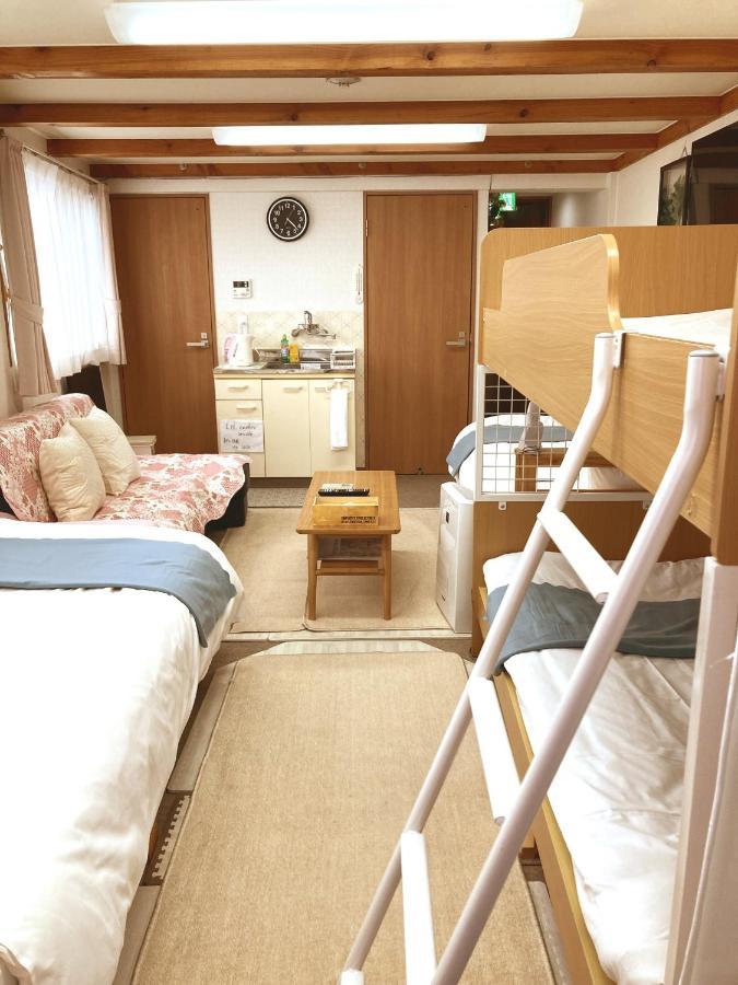 The Familiar Inn ー 旅館ホテル業 Osaka Exteriör bild