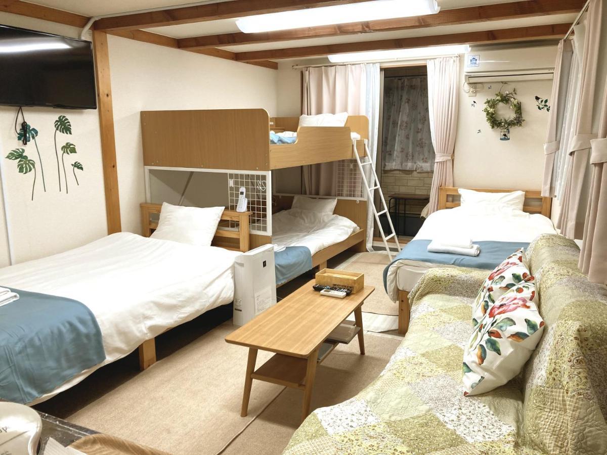 The Familiar Inn ー 旅館ホテル業 Osaka Exteriör bild