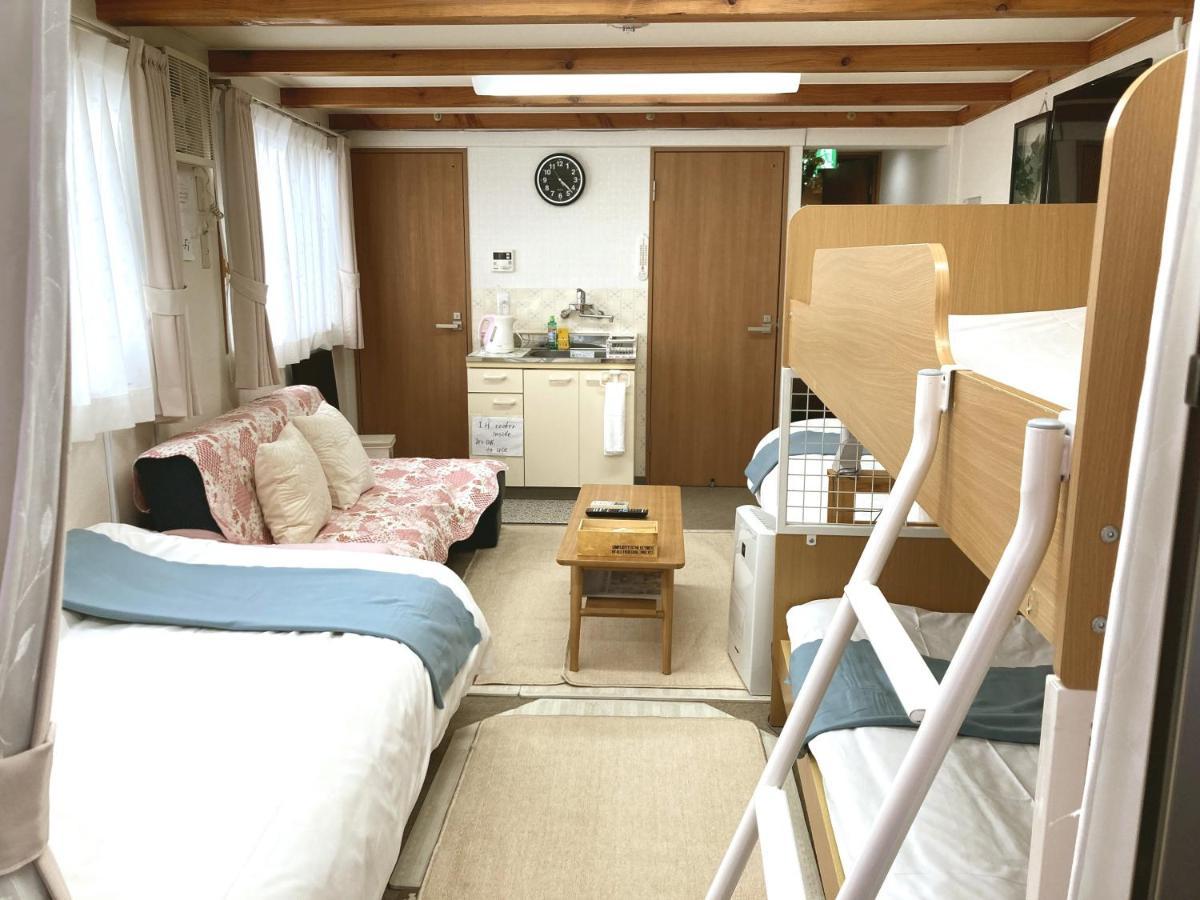 The Familiar Inn ー 旅館ホテル業 Osaka Exteriör bild